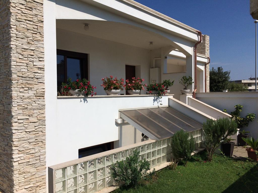 Lambruschini 69 Bed & Breakfast Fiumicino Exterior foto